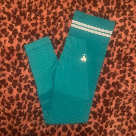 Ryderwear workout legging - Picture 2 of 3